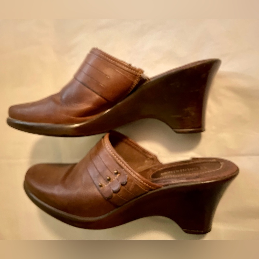 Real Leather Naturalizer Brown Real Leather Wedge Mules Clogs